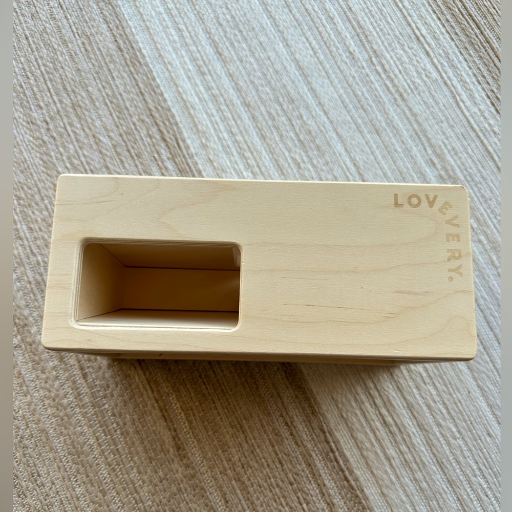 Lovevery counting box